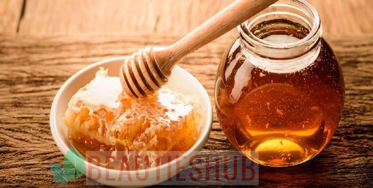 طريقة عمل ماسك القرفة والعسل للحبوب